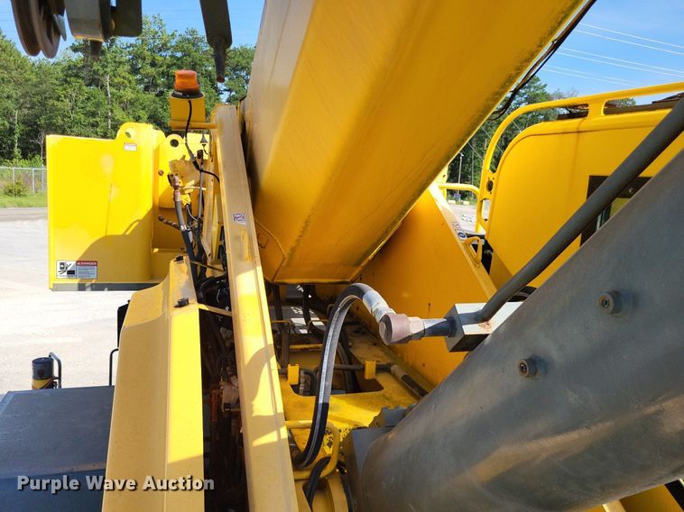 image for item DP5216 2012 Grove RT765E2  crane