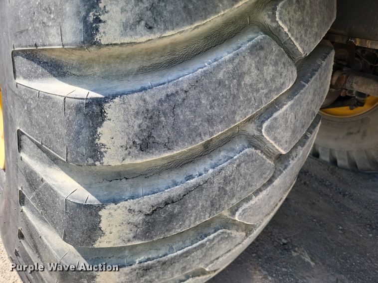 image for item DP5216 2012 Grove RT765E2  crane