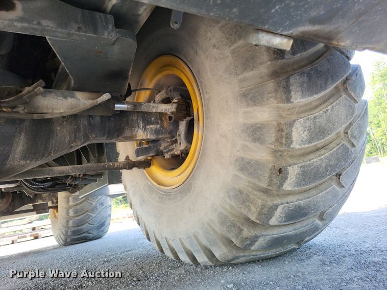 image for item DP5216 2012 Grove RT765E2  crane