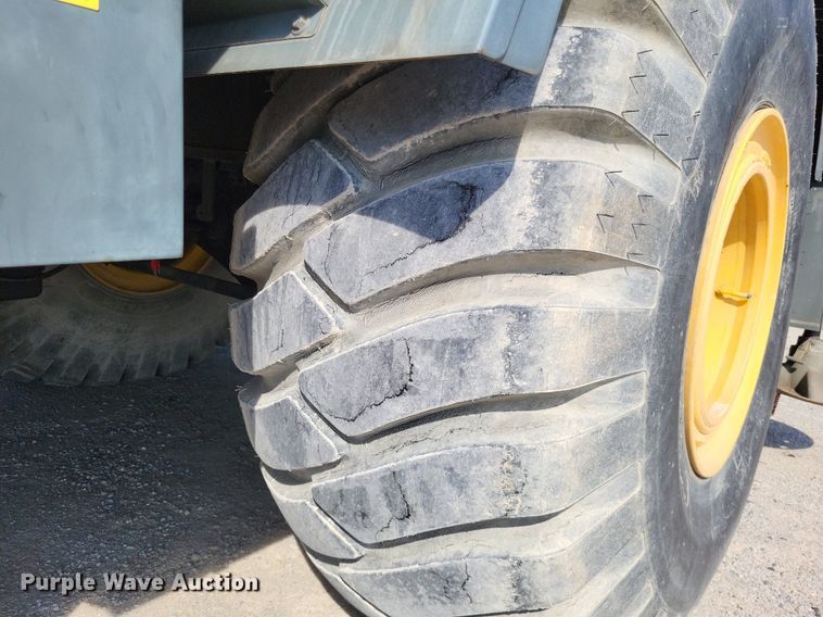 image for item DP5216 2012 Grove RT765E2  crane