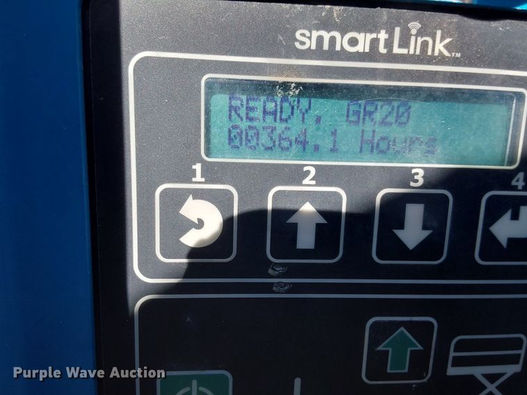 image for item DQ0151 2011 Genie GR-20  vertical lift