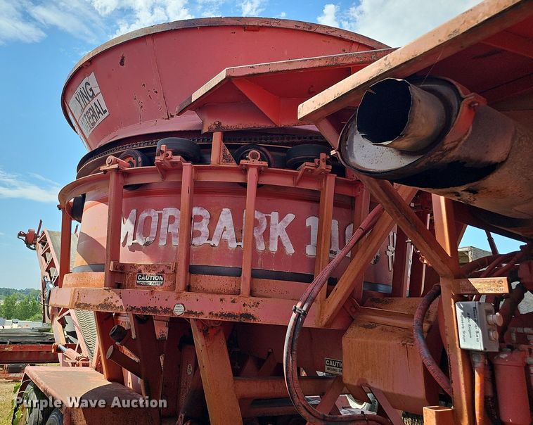 image for item DQ0163 Morbark 1100  tub grinder