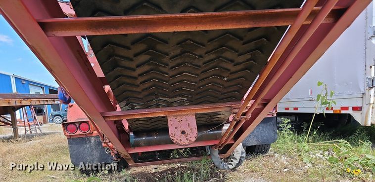 image for item DQ0163 Morbark 1100  tub grinder