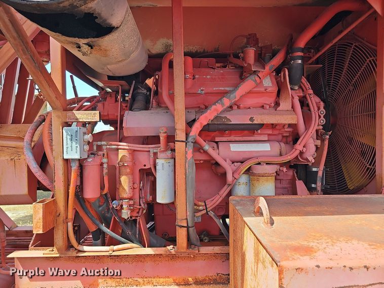 image for item DQ0163 Morbark 1100  tub grinder