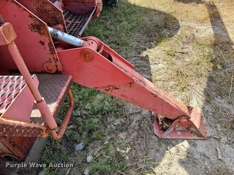 image for item DQ0163 Morbark 1100  tub grinder