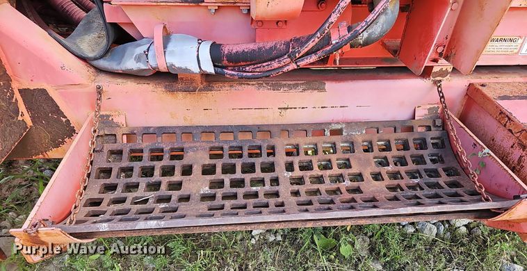 image for item DQ0163 Morbark 1100  tub grinder