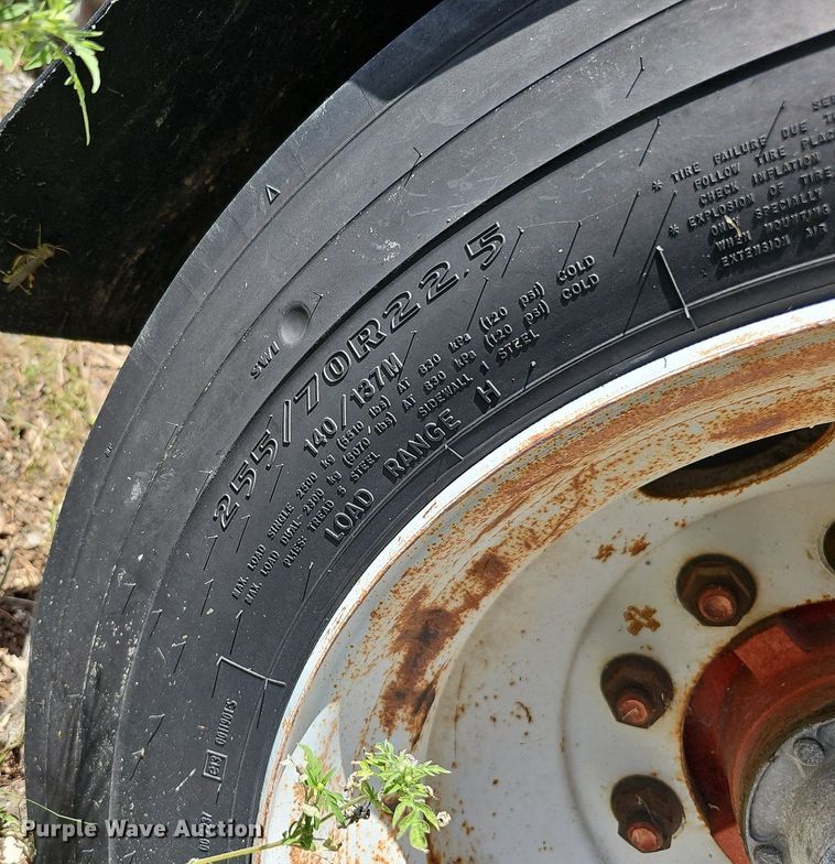 image for item DQ0163 Morbark 1100  tub grinder