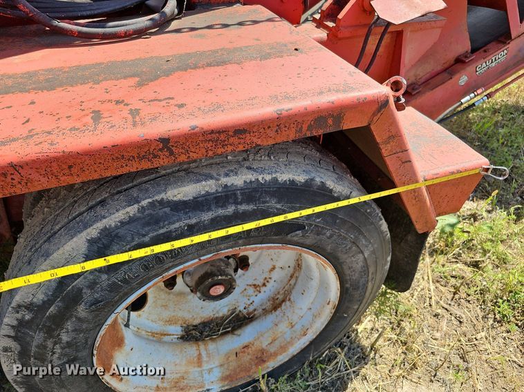 image for item DQ0163 Morbark 1100  tub grinder