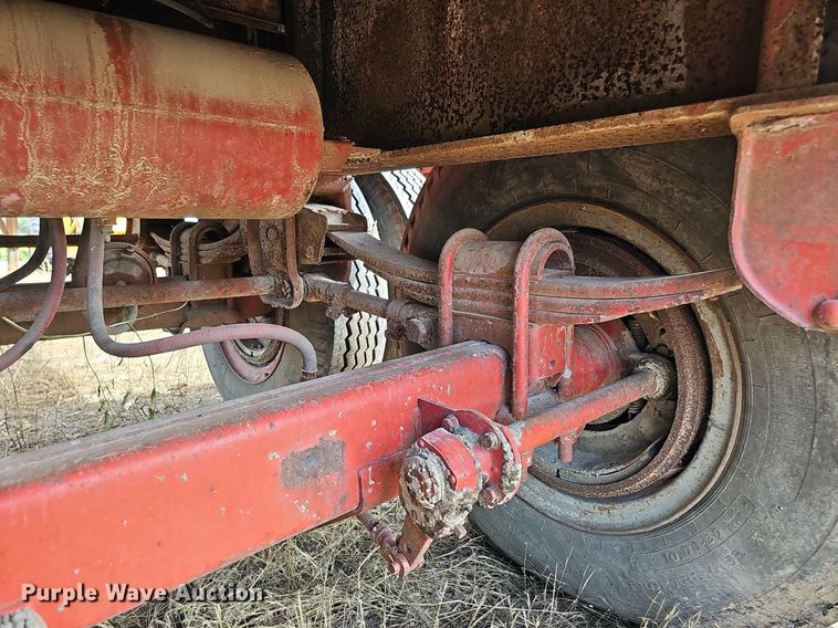 image for item DQ0166 1972 Trailmobile  flatbed trailer