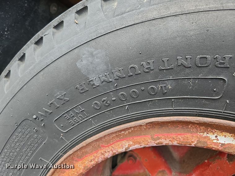 image for item DQ0166 1972 Trailmobile  flatbed trailer