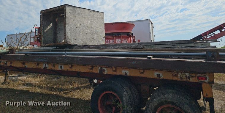 image for item DQ0167 Trench box