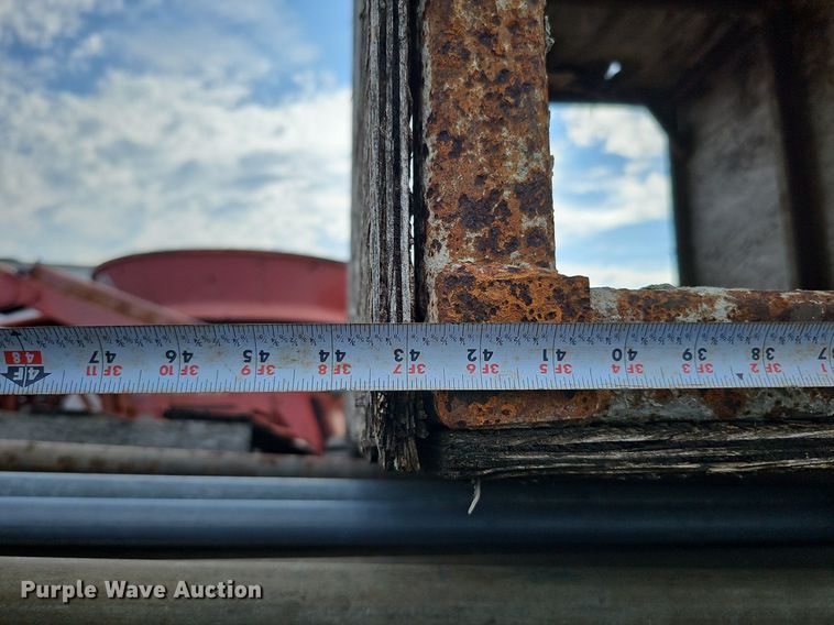 image for item DQ0167 Trench box