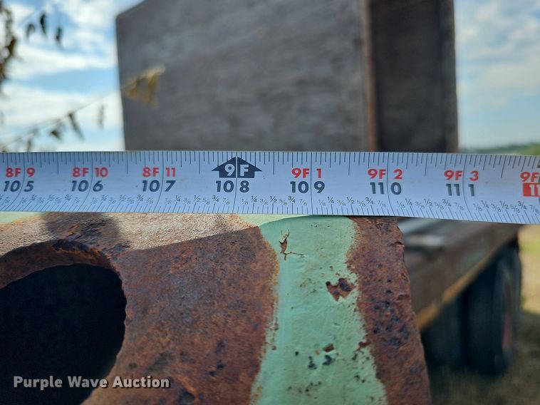 image for item DQ0167 Trench box