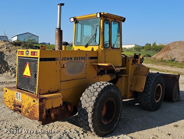image for item DQ0168 1990 John Deere 644E  wheel loader