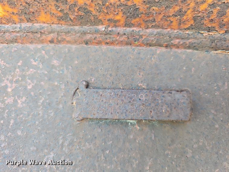 image for item DQ0168 1990 John Deere 644E  wheel loader