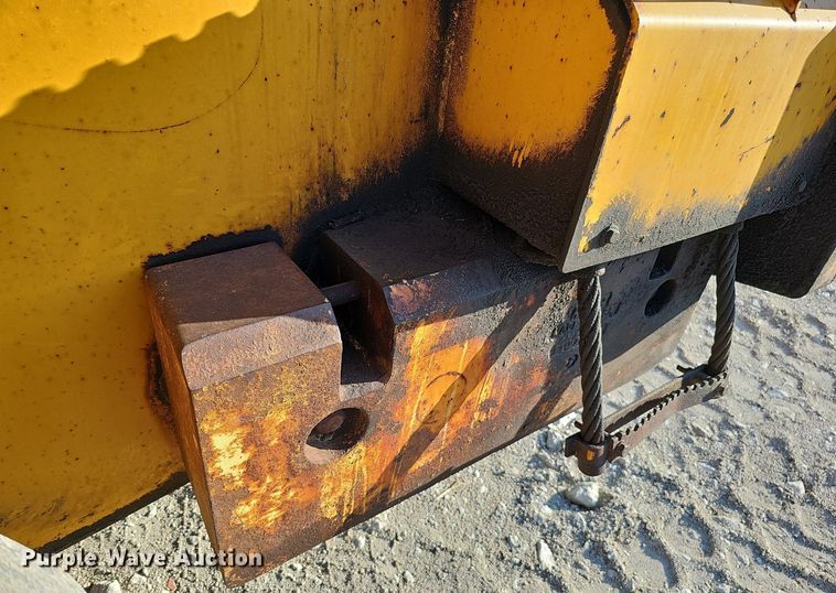 image for item DQ0168 1990 John Deere 644E  wheel loader