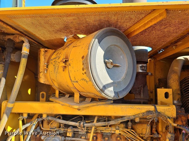 image for item DQ0168 1990 John Deere 644E  wheel loader