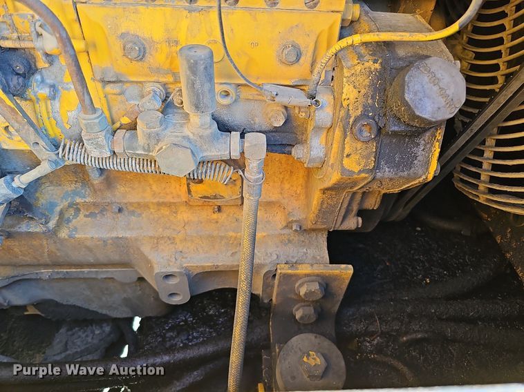 image for item DQ0168 1990 John Deere 644E  wheel loader