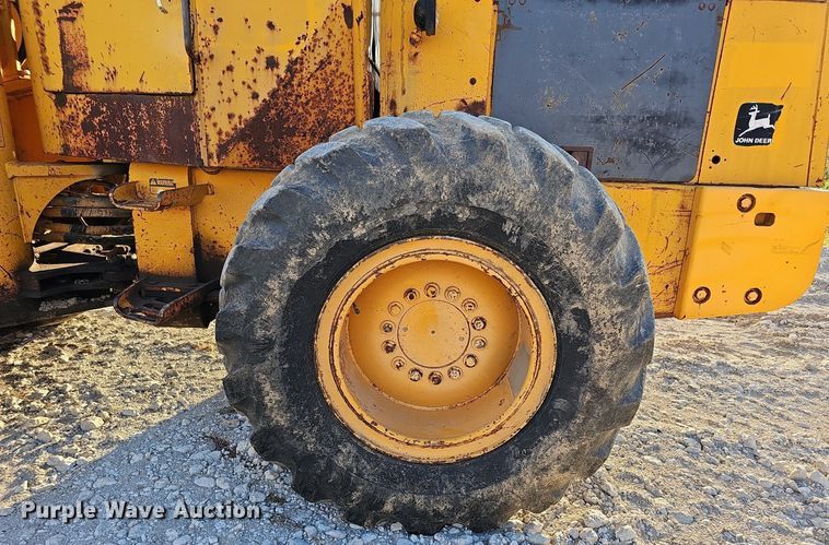 image for item DQ0169 John Deere 544C  wheel loader