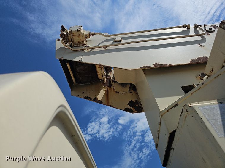 image for item DQ0173 1978 Chevrolet C65  crane truck