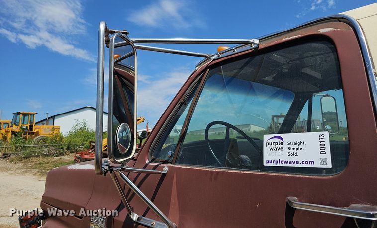 image for item DQ0173 1978 Chevrolet C65  crane truck