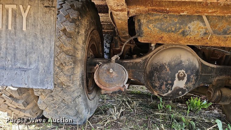 image for item DQ0173 1978 Chevrolet C65  crane truck