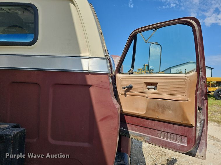 image for item DQ0173 1978 Chevrolet C65  crane truck