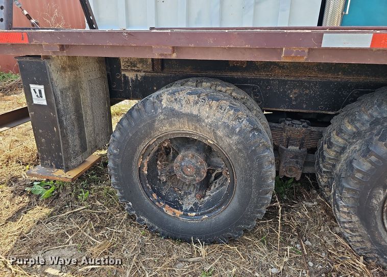 image for item DQ0173 1978 Chevrolet C65  crane truck