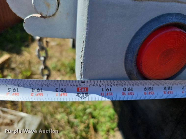 image for item DQ0174 1986 Freightliner FLC  dump truck