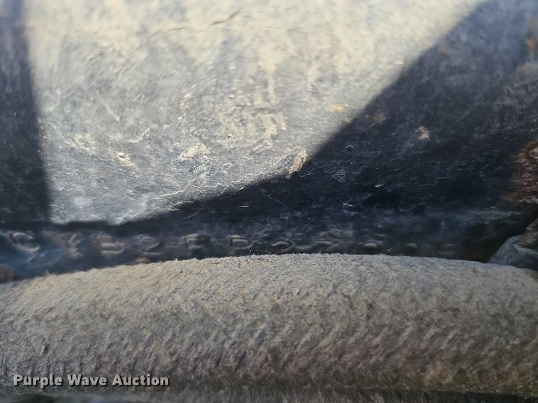 image for item DQ0175 1985 Freightliner FLC  dump truck