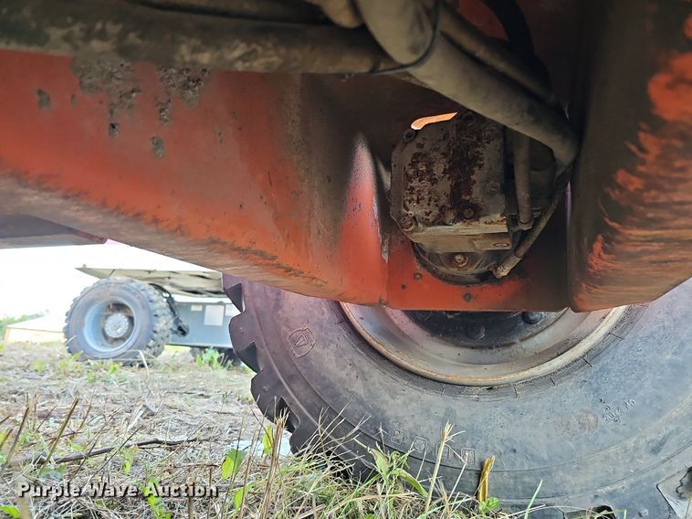 image for item DQ0177 2001 JLG 600S  boom lift