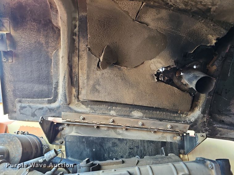 image for item DQ0177 2001 JLG 600S  boom lift