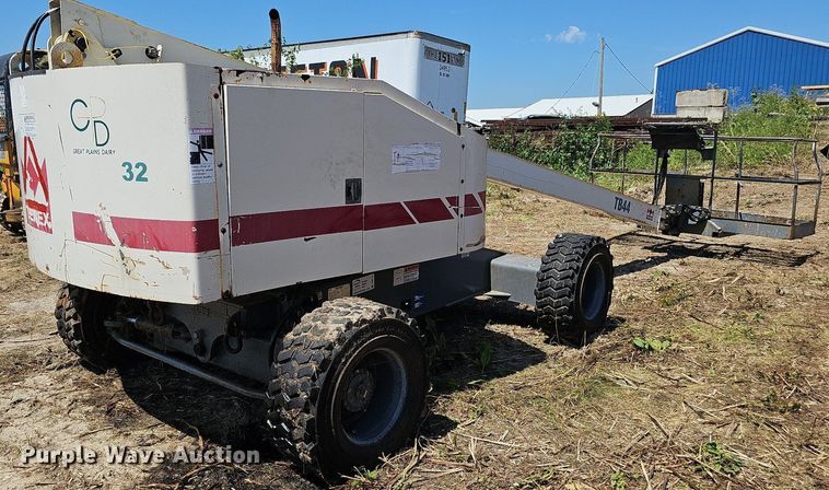 image for item DQ0178 1999 Terex TB44  boom lift