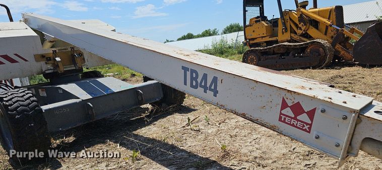 image for item DQ0178 1999 Terex TB44  boom lift