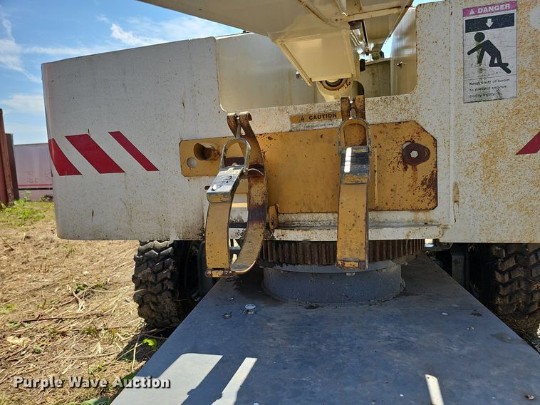 image for item DQ0178 1999 Terex TB44  boom lift