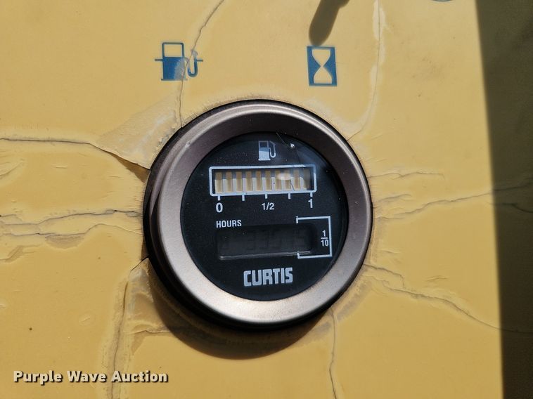 image for item DQ0178 1999 Terex TB44  boom lift