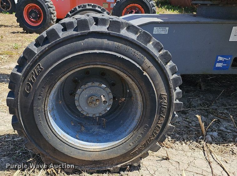 image for item DQ0178 1999 Terex TB44  boom lift