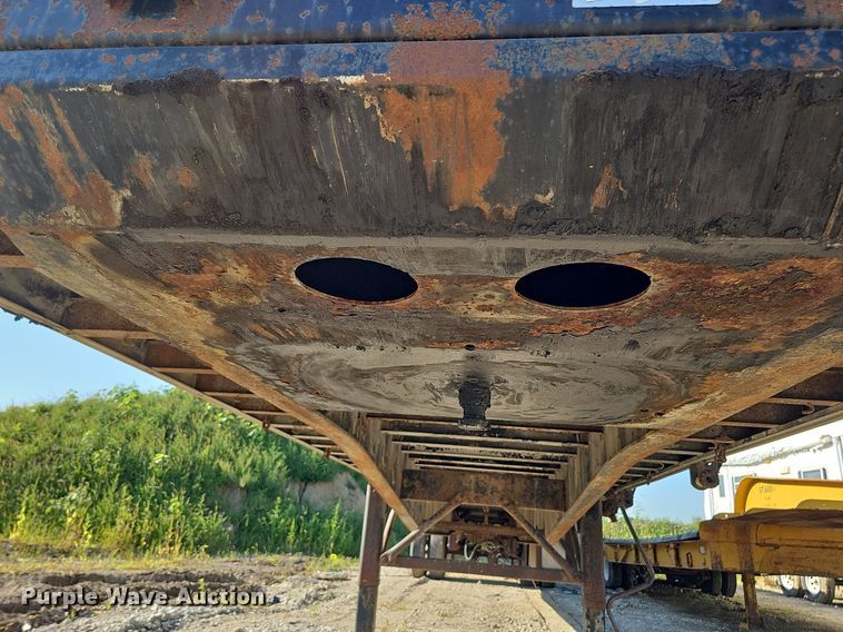 image for item DQ0179 1999 Wabash Flat FLCVHCM  flatbed trailer