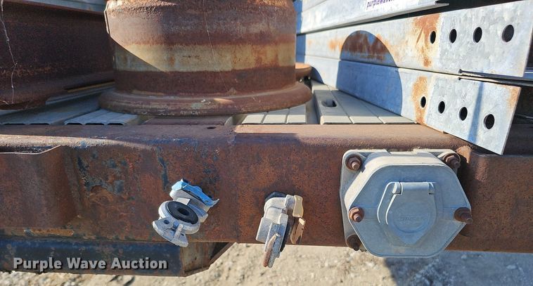 image for item DQ0179 1999 Wabash Flat FLCVHCM  flatbed trailer