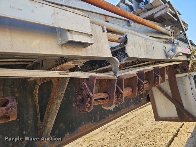 image for item DQ0179 1999 Wabash Flat FLCVHCM  flatbed trailer