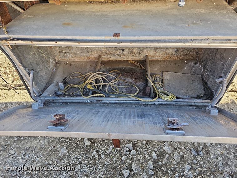 image for item DQ0179 1999 Wabash Flat FLCVHCM  flatbed trailer