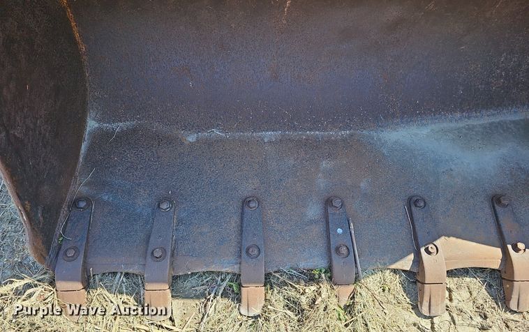 image for item DQ0184 1975 John Deere 555  track loader