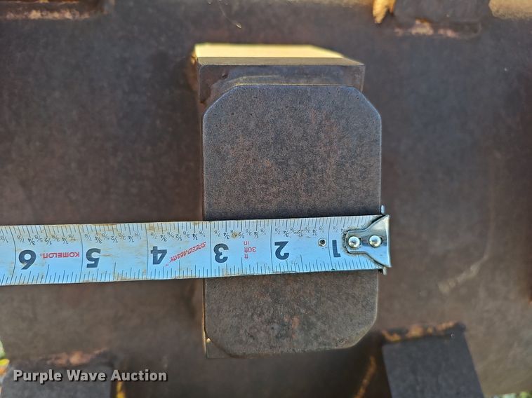 image for item DQ0190 Felco CRW 220  excavator compaction bucket