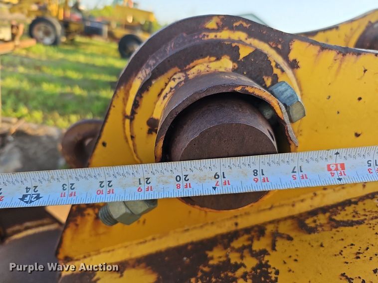 image for item DQ0190 Felco CRW 220  excavator compaction bucket