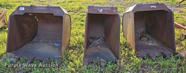 image for item DQ0191 (3) excavator buckets