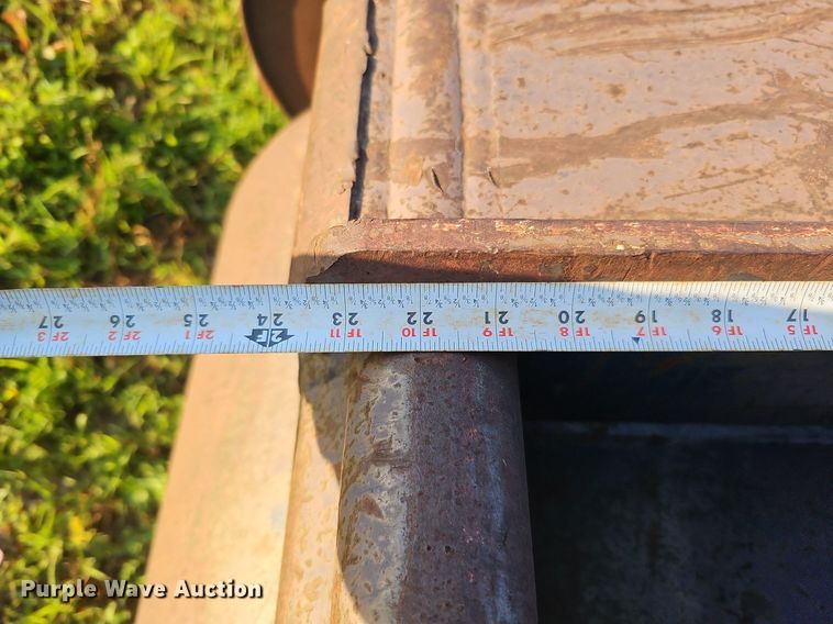 image for item DQ0191 (3) excavator buckets