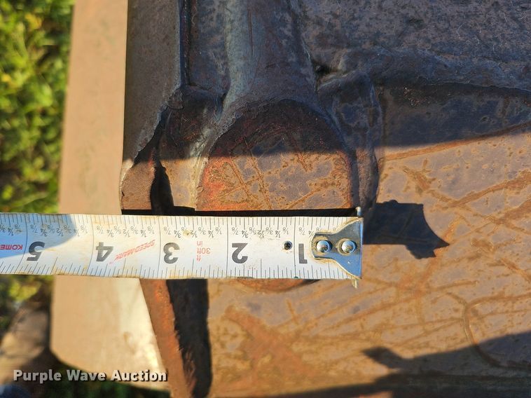 image for item DQ0191 (3) excavator buckets