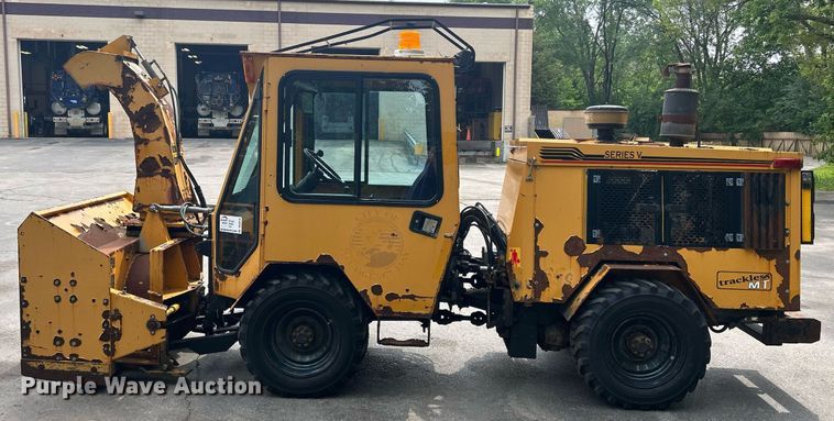 image for item DQ0876 Trackless Vehicles Ltd. MT5T  tool carrier