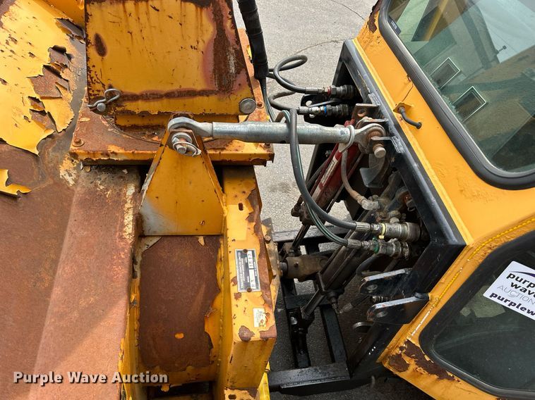 image for item DQ0876 Trackless Vehicles Ltd. MT5T  tool carrier