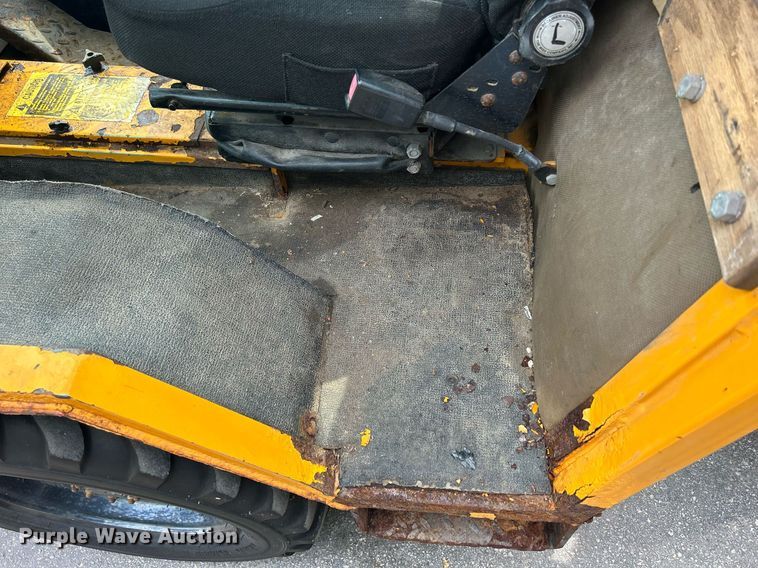 image for item DQ0876 Trackless Vehicles Ltd. MT5T  tool carrier